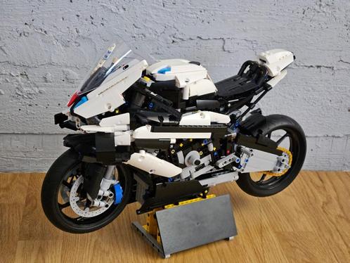 Lego Technic BMW M 1000 RR (42130), Kinderen en Baby's, Speelgoed | Duplo en Lego, Zo goed als nieuw, Lego, Complete set, Ophalen