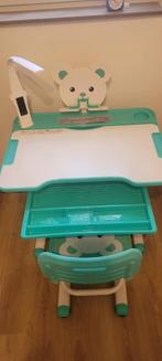 Kinder meegroei bureau, Huis en Inrichting, Bureaus, Ophalen, In hoogte verstelbaar, Gebruikt, Bureau