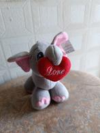 Nieuwe pluchen olifant met Love️.Iets voor Valentijn, Ophalen, Olifant