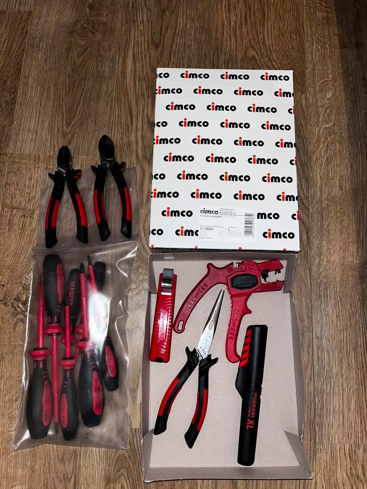 Gereedschapskoffer + handgereedschap, Doe-het-zelf en Bouw, Gereedschap | Handgereedschap, Nieuw, Ophalen