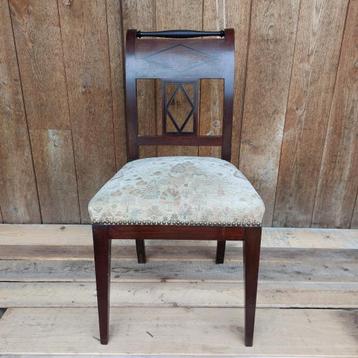 FRAAIE EETKAMERSTOELEN met BIJPASSEND VOETBANKJE, Trois, Antiek / authentiek / klassiek, Brun, Enlèvement