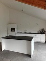 Keuken met eiland incl toestellen met soft close, Enlèvement, Utilisé