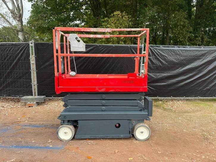 Schaarlift Skyjack 8m., Doe-het-zelf en Bouw, Lieren en Takels, Ophalen