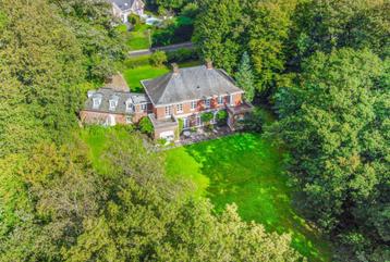 Villa à louer à Nalinnes, 4 chambres