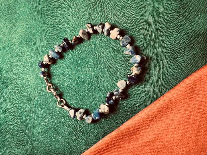 Echte handgemaakte lapis lazuli natuurstenen armband, Handtassen en Accessoires, Armbanden, Zo goed als nieuw, Zilver, Blauw, Ophalen of Verzenden