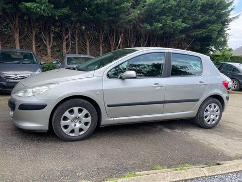 Peugeot 307, essence 1.4, climatisation, inspection VV, 0484, Autos, Peugeot, Entreprise, ABS, Airbags, Air conditionné, Ordinateur de bord