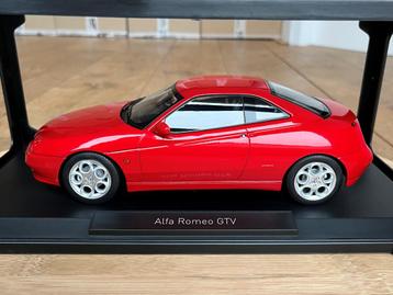SUPERDEAL Alfa Romeo GTV rood 1:18 Norev 1250 pcs limited ed beschikbaar voor biedingen