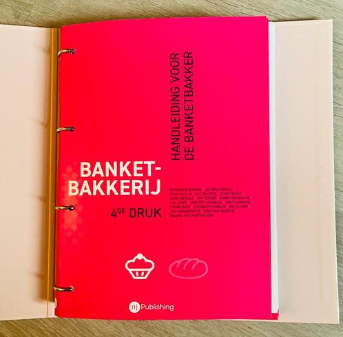 HANDLEIDING voor de banketbakker 4de druk, Boeken, Studieboeken en Cursussen, Nieuw, Ophalen