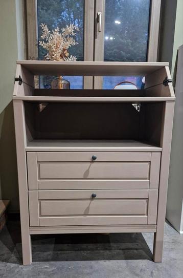 Ikea sundvik verzorgtafel, Kinderen en Baby's, Ophalen, Zo goed als nieuw