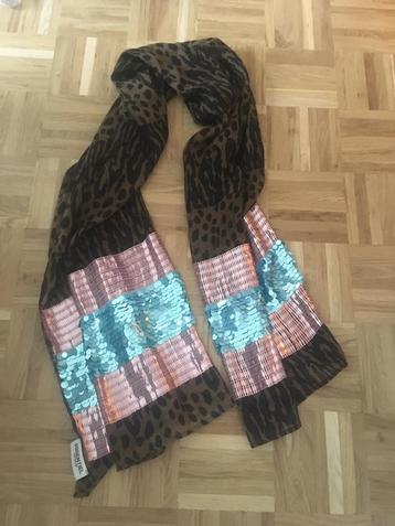 Prachtige sjaal Essentiel Antwerp