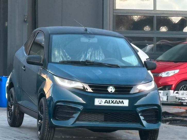 nieuwe Aixam Coupè Sport, Auto's, Aixam, Bedrijf, Te koop, Diesel, Automaat, Blauw, Leder, Voorwielaandrijving, Verlengde garantie