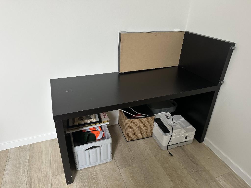 Bureau MALM Ikea, Enlèvement, Utilisé, Bureau