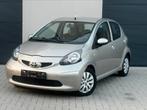 Toyota aygo // gekeurd voor verkoop // zetelverwarming, Voorwielaandrijving, Bedrijf, Handgeschakeld, 5 deurs