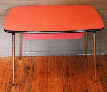Rode Formica Tafel Met Lade / Jaren 60 beschikbaar voor biedingen