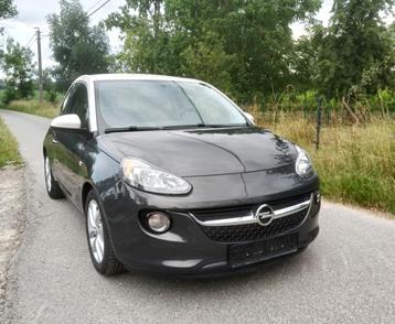 Opel Adam 1.2i / 67.500km / Airco / Sensoren achteraan beschikbaar voor biedingen