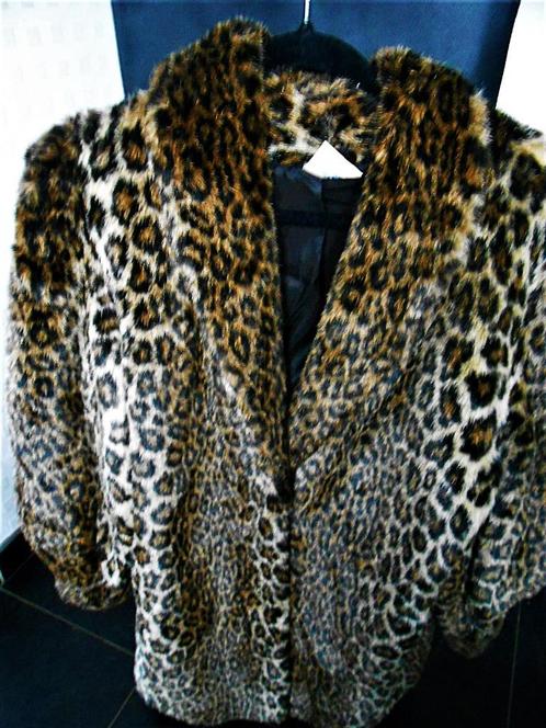 Zeer mooie jas van imitatiebont voor dames, Kleding | Dames, Jassen | Winter, Nieuw, Maat 42/44 (L), Bruin, Ophalen of Verzenden