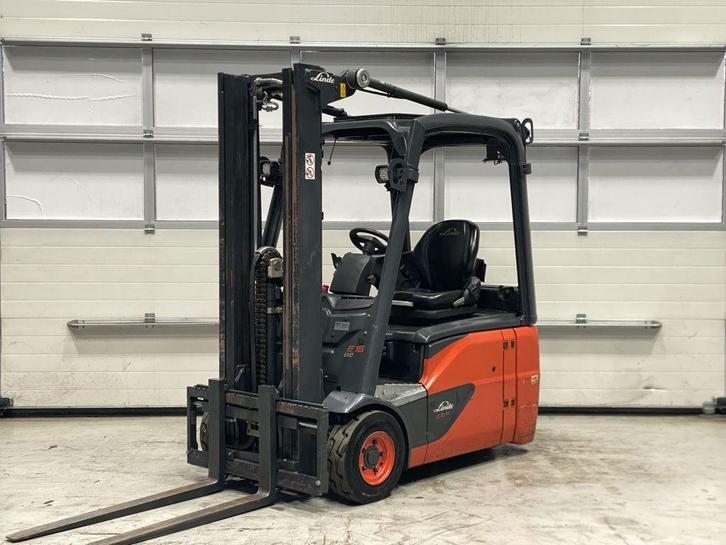 Linde E16-02, Articles professionnels, Machines & Construction | Chariots élévateurs & Transport interne, Chariot élévateur, Électrique