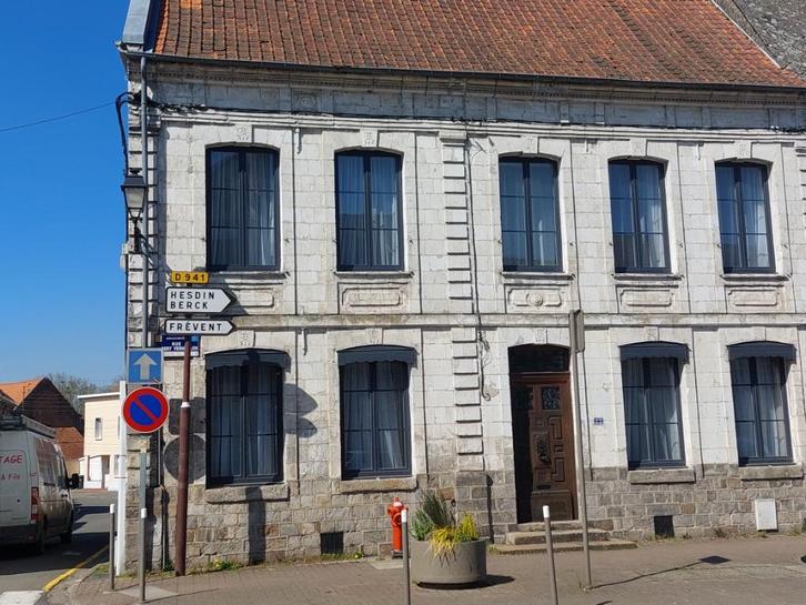 MAISON DE MAITRE, Immo, Étranger, France, Maison d'habitation, Village