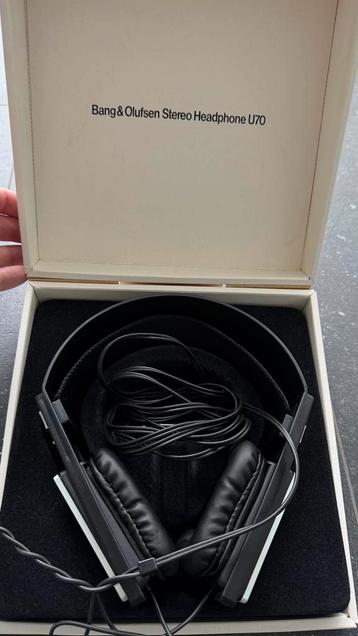 B&O BeoVox U70 hoofdtelefoon beschikbaar voor biedingen