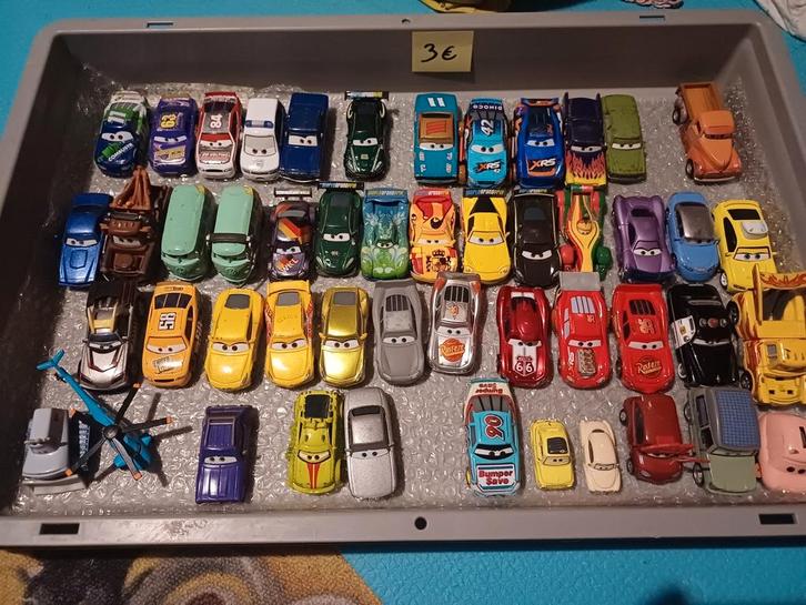 Autootjes cars 3eur, Kinderen en Baby's, Speelgoed |Speelgoedvoertuigen, Gebruikt, Ophalen of Verzenden