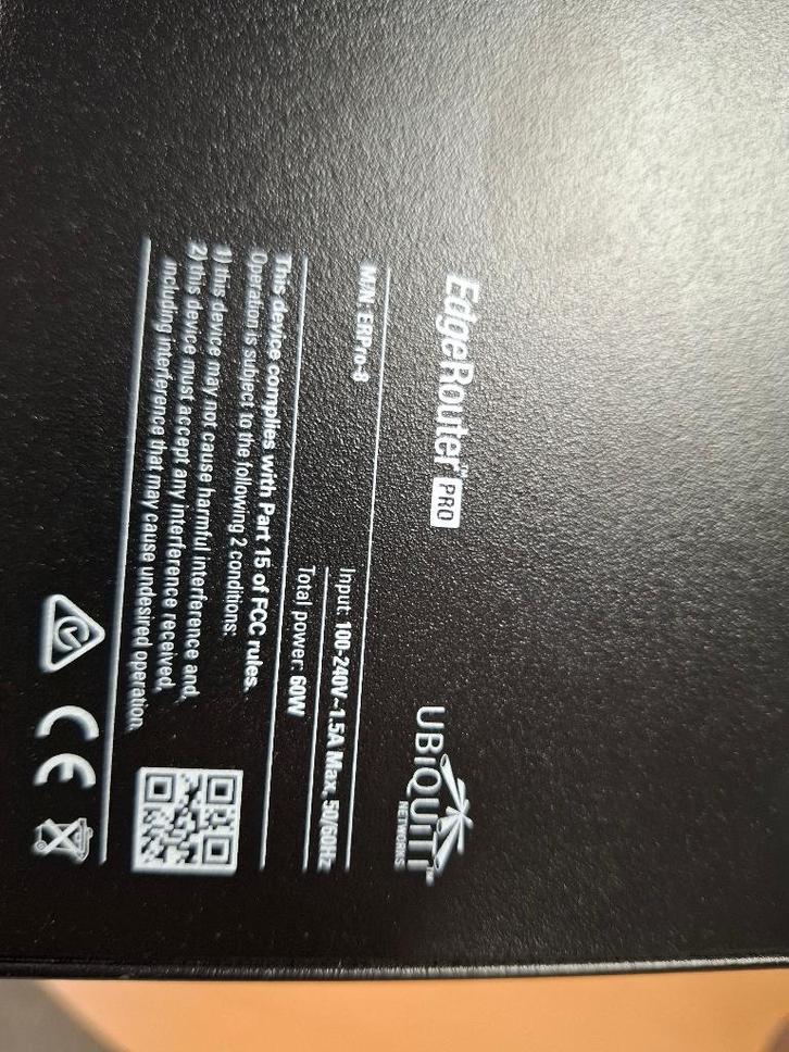 Edgerouter Pro, Informatique & Logiciels, Routeurs & Modems, Comme neuf, Routeur, Enlèvement ou Envoi