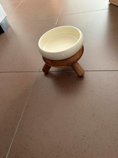 Eetbak en drinkfontein, Dieren en Toebehoren, Kattenvoerbakken en Drinkbakken, Zo goed als nieuw, Ophalen