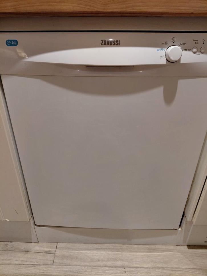 Zanussi vaatwasmachine, Elektronische apparatuur, Vriezers en Diepvrieskisten, Ophalen