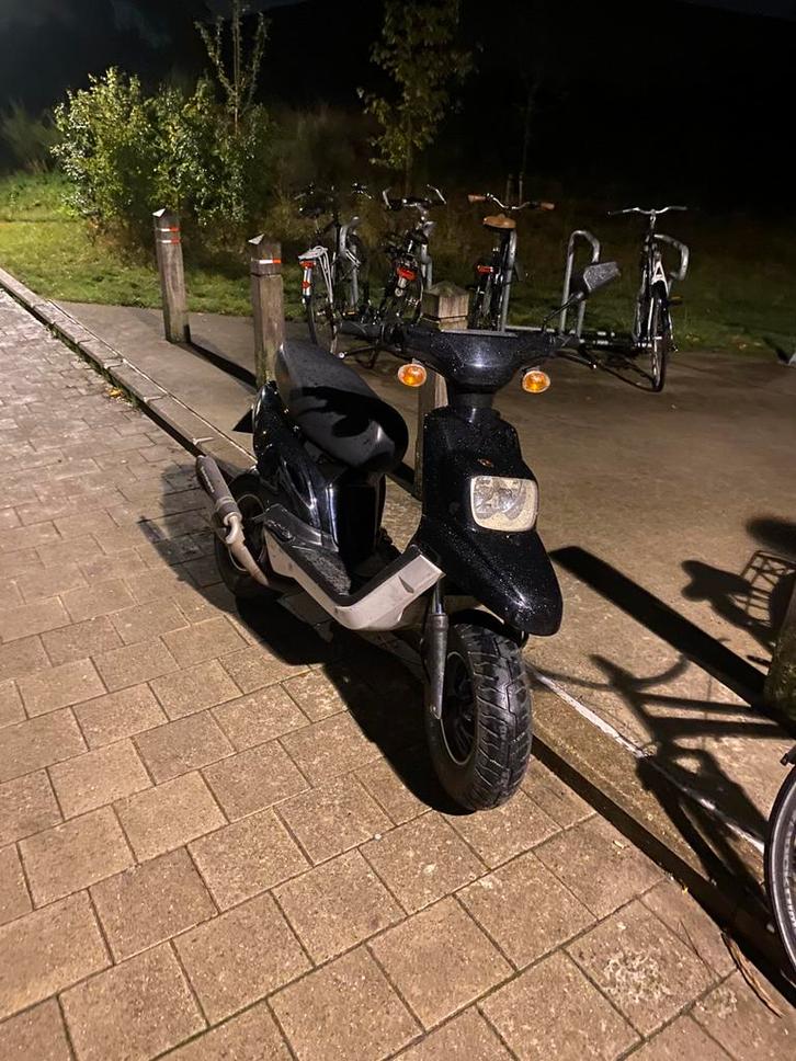 Mkb booster/ yamaha bws b klasse, Fietsen en Brommers, Scooters | Yamaha, Gebruikt, Overige modellen, Klasse B (45 km/u), Tweetakt
