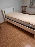 Eenpersoonsbed, Huis en Inrichting, Slaapkamer | Bedden, 90 cm, Eenpersoons, Wit, Zo goed als nieuw