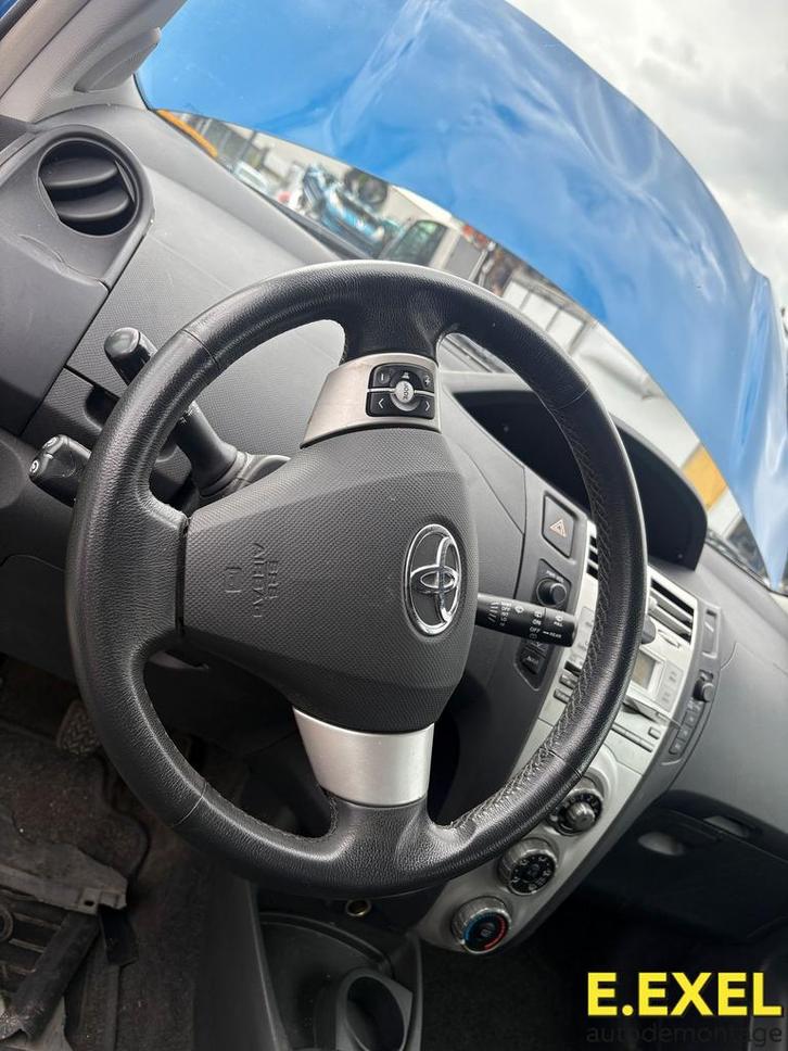 Stuurwiel + Airbag Toyota Yaris 2 (P9) 2005-2013, Auto-onderdelen, Besturing, Toyota, Gebruikt, Herkomst onderdeel bekend, Ophalen of Verzenden