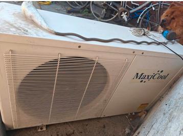 Warmtepomp zwembad 6,5kw

 beschikbaar voor biedingen