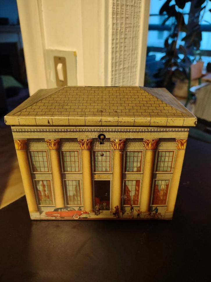 Spaarpot / spaarbank / spaarvarken DBF, Verzamelen, Spaarpotten, Gebruikt, Object of Gebouw, Metaal of Blik, Ophalen