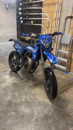 Sherco smr-50, Fietsen en Brommers, Ophalen, 6 versnellingen, 50 cc, Klasse B (45 km/u)