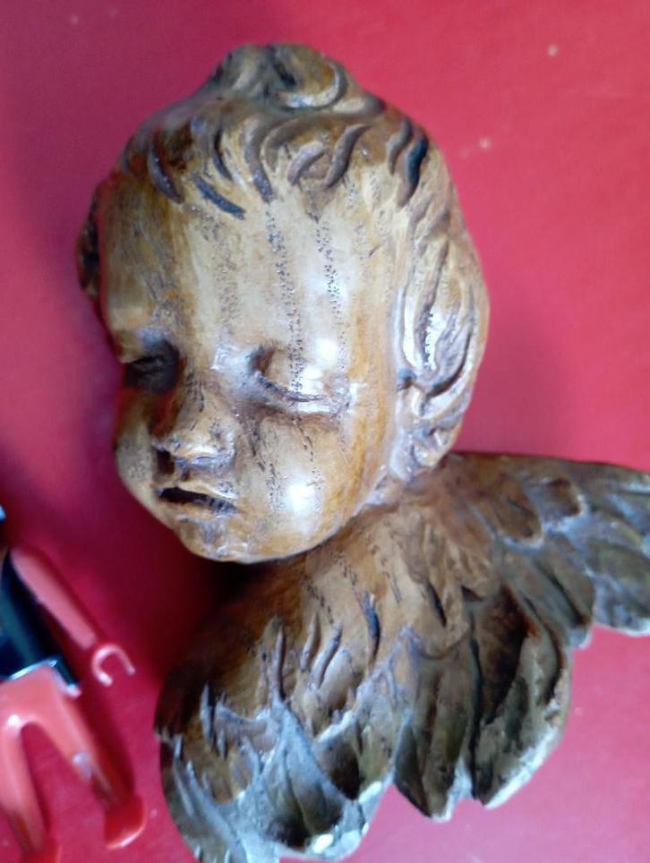 558) Engeltje  ( Verhaal: allerheiligen ), Antiek en Kunst, Kunst | Beelden en Houtsnijwerken, Ophalen of Verzenden