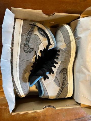 Nike Air Jordan 1 Mid SE University Blue - maat: 42, Autres couleurs, Air Jordan, Comme neuf, Enlèvement