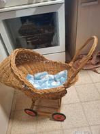 Rieten poppenwagen, kinderbedje, Kinderen en Baby's, Ophalen of Verzenden
