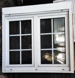 pvc raam met ingebouwd rolluik, Doe-het-zelf en Bouw, Kunststof, Raamkozijn, Gebruikt, 75 tot 150 cm