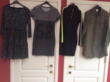 Te koop jurken maat 146/158 totaal 4 stuks beschikbaar voor biedingen