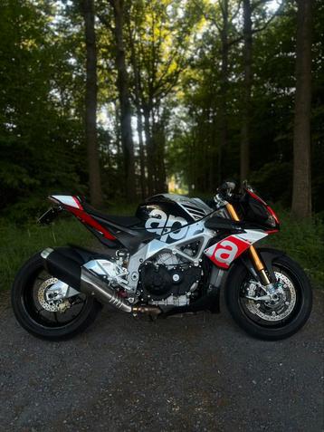 Aprilia Tuono V4 Factory APRC Ohlins Brembo beschikbaar voor biedingen