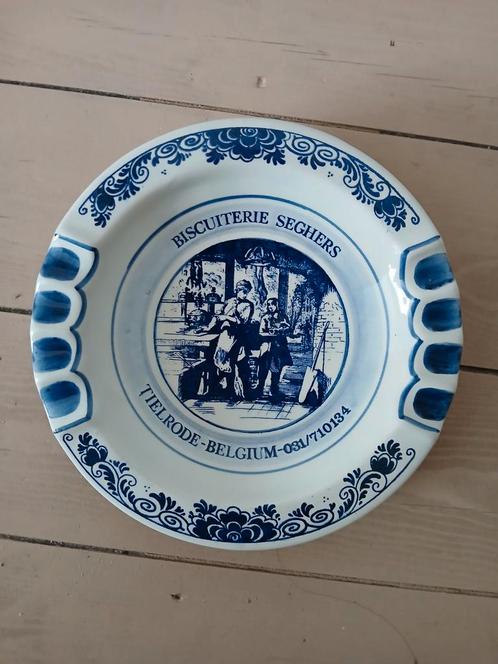 Delft's blauw tafelasbak (1960), Antiek en Kunst, Antiek | Wandborden en Tegels, Ophalen of Verzenden