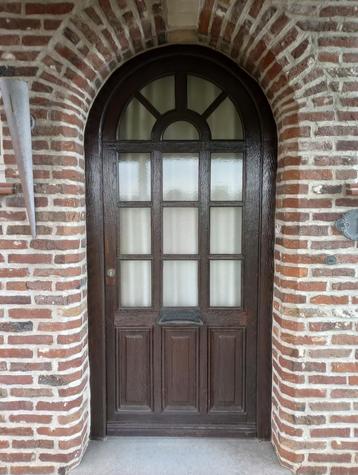 Porte d'entrée ancienne en bois avec fenêtres, Enlèvement, Bois, Porte extérieure
