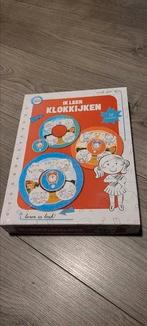 Ik leer klokkijken een leerrijk spel met 12 puzzels, Ophalen of Verzenden, Zo goed als nieuw