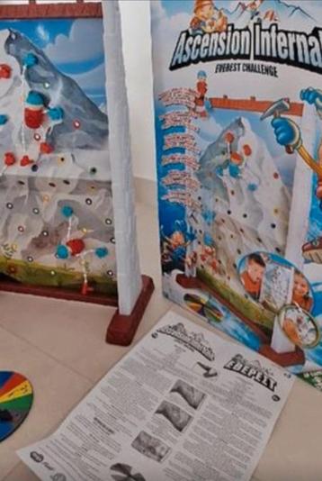 Jeu l'ascension infernale  beschikbaar voor biedingen