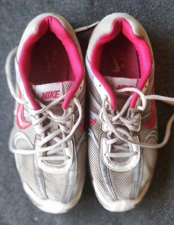 Nike Air beschikbaar voor biedingen