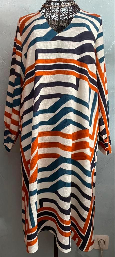 Mayerline 40 NIEUW zalig mooie jurk met detail mouwen, Kleding | Dames, Jurken, Nieuw, Maat 38/40 (M), Overige kleuren, Onder de knie