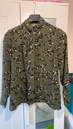 Damesbloes met camouflage print maat 40, Ophalen of Verzenden, Zo goed als nieuw, Maat 38/40 (M), Groen