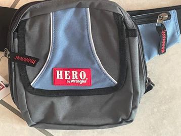 Heuptasje Hero NIEUW disponible aux enchères