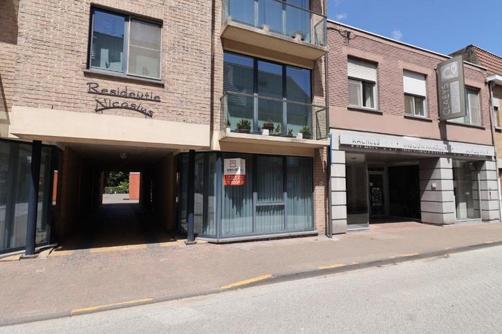 Glkv. appartement met één slpk, garage en tuin te Assenede, Immo, Huizen en Appartementen te koop, Provincie Oost-Vlaanderen, 200 tot 500 m²
