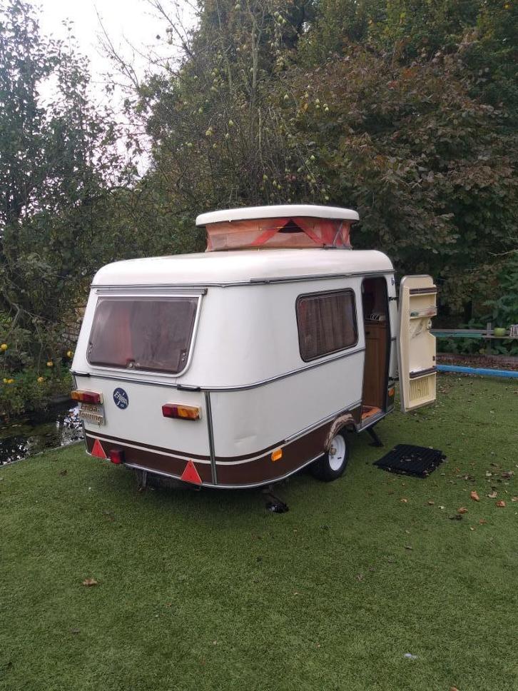 Caravan, Caravans en Kamperen, Caravans, Particulier, tot en met 2, 500 - 750 kg, Standaardzit, Eriba, 2 aparte bedden, tot 4 meter