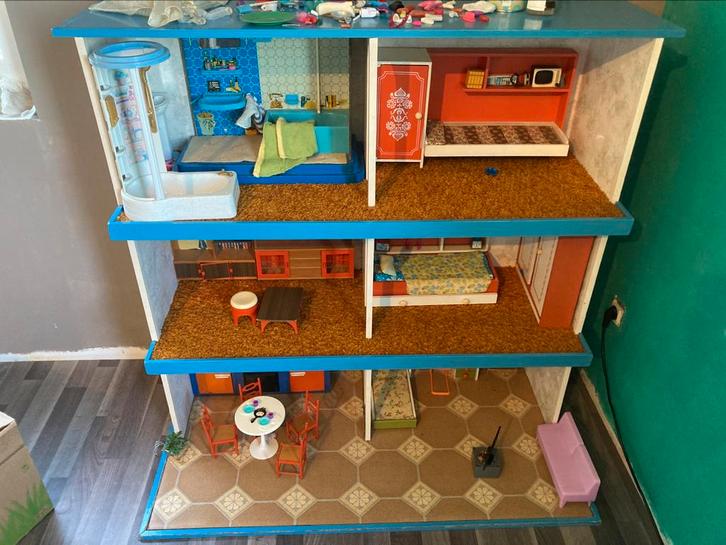 Maison en bois barbie, Kinderen en Baby's, Speelgoed | Poppenhuizen, Zo goed als nieuw, Accessoires, Ophalen